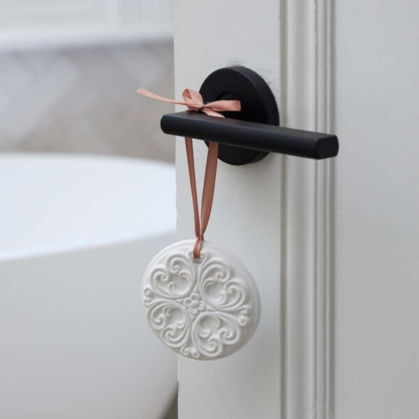 Lonicera Scented Ceramic Disc – Japanese Honeysuckle