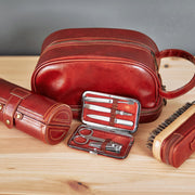 10GMT Annabel Trends Toiletry Bag Gymea Lily Kitchenware & Homewares